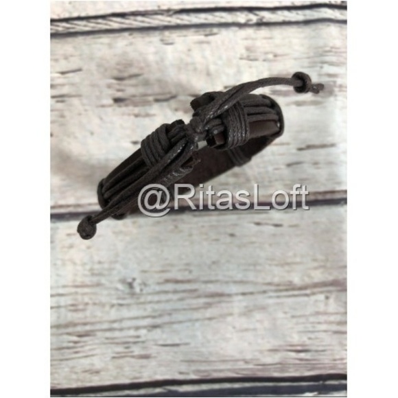 My Story Isn't Over Yet -Leather Wax Cord Bracelet - Picture 3 of 7